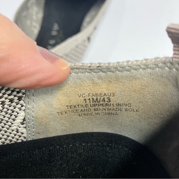 Vince Camuto fabeau knit loafers gray size 11 - Picture 8 of 8